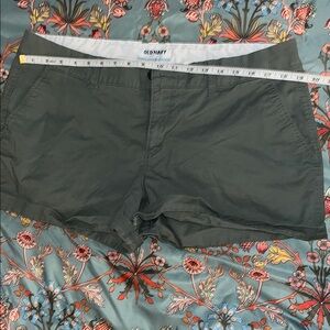 Old Navy Women's Dark Green Shorts